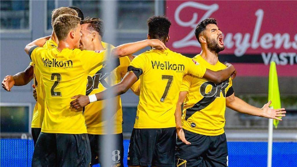 荷甲转会期再迎强敌；摩纳哥防线松动；主帅态度：目标明确；阵容厚度经受考验的简单介绍