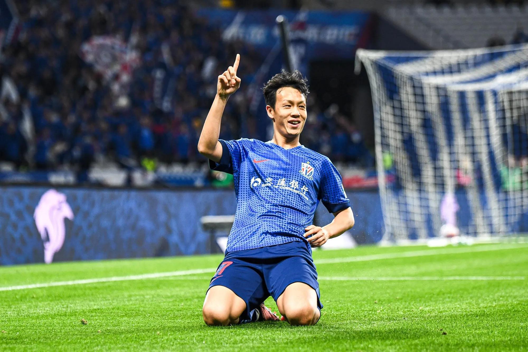 爱游戏体育入口 -关于社区盾倒计时；上海海港加时末段队长鼓劲；细节引发关注；赛场秩序良好；控场能力受关注的信息